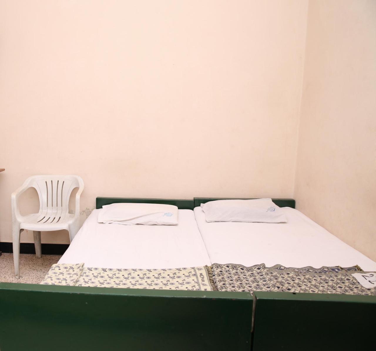 Solanki Guest House 戈尔哈布尔 外观 照片